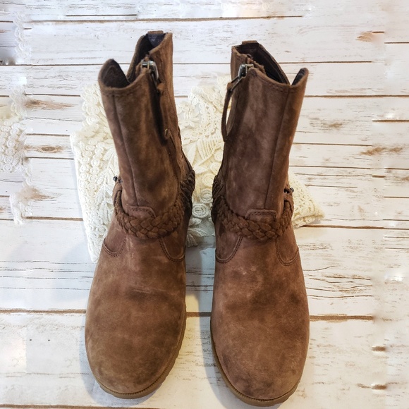 Teva De La Vina Suede Boot size 6.5 - Picture 3 of 7